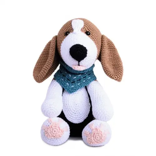 Cachorro Beagle Escuro em Amigurumi