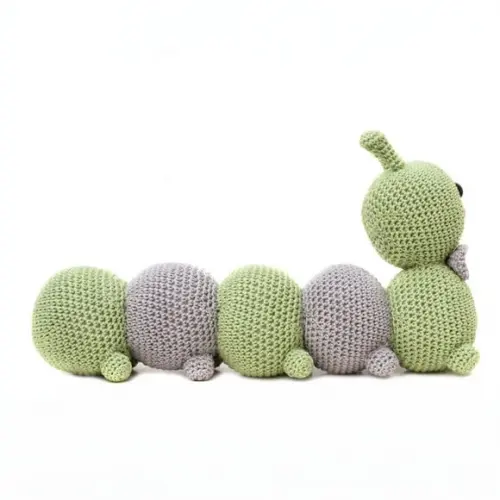 Centopéia Cinza em Amigurumi