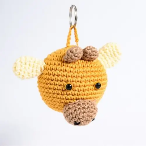 Chaveiro Cabeça Vaca Jersei em Amigurumi