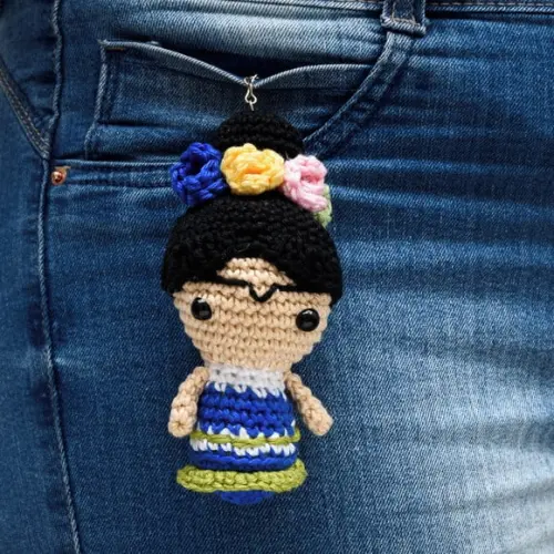 Chaveiro Frida Kahlo em Amigurumi