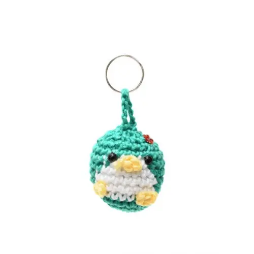 Chaveiro Mini Pinguim em Amigurumi