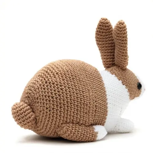 Coelho Holandês Fofo em Amigurumi