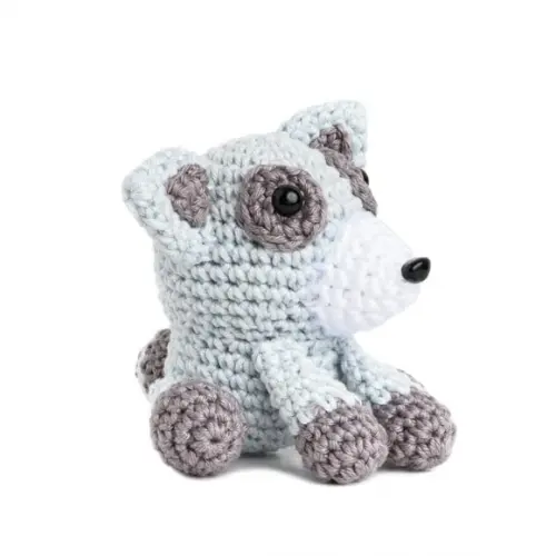 Filhote de Guaxinim em Amigurumi