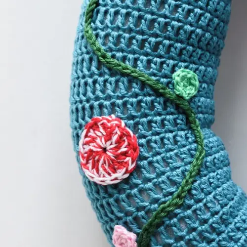 Guirlanda Boneco de Neve em Amigurumi