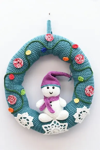 Guirlanda Boneco de Neve em Amigurumi