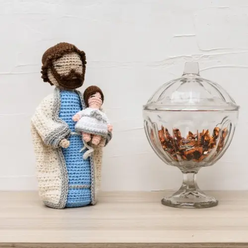 José com Menino Jesus em Amigurumi