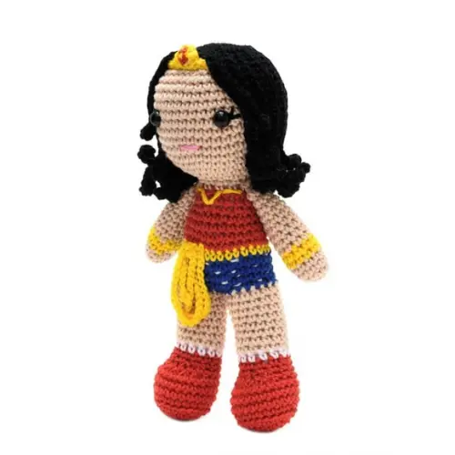 Mulher Maravilha em Amigurumi