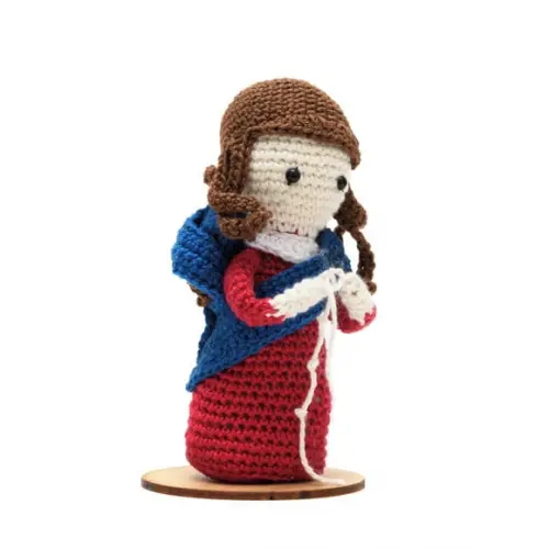 Nossa Senhora Desatadora de Nós em Amigurumi