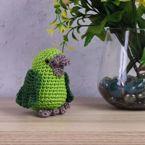 Papagaio Verde em Amigurumi