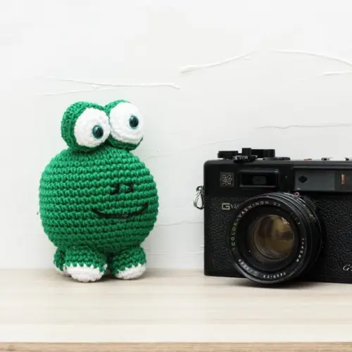 Sapo Bola em Amigurumi