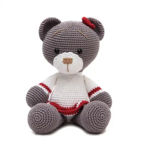 Ursa de Saia Vermelha em Amigurumi