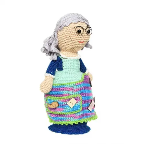 Vovó Costureira em Amigurumi