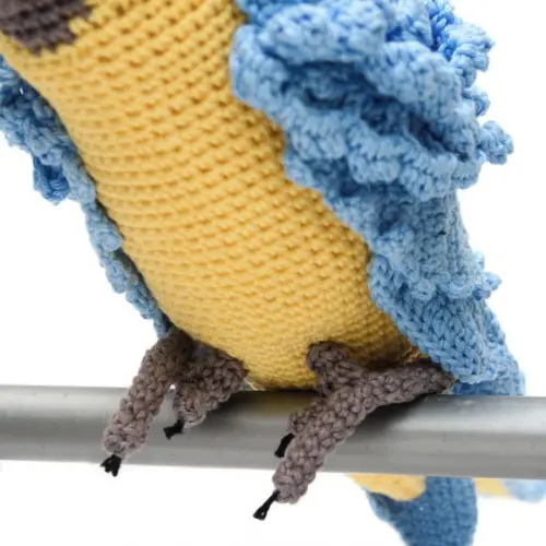 Arara em Amigurumi
