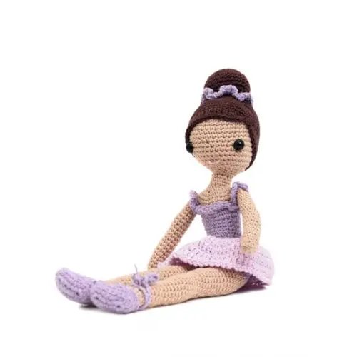 Boneca Bailarina Alana em Amigurumi