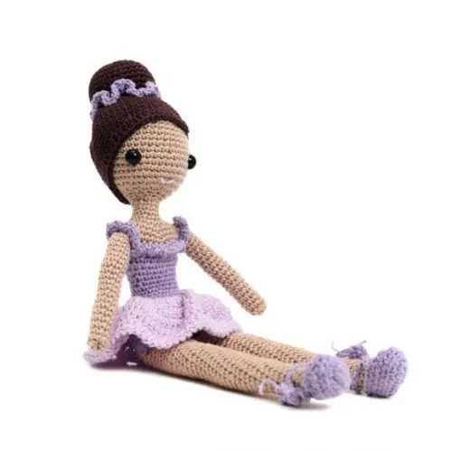 Boneca Bailarina Alana em Amigurumi