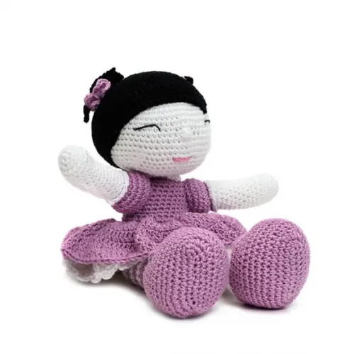 Boneca Miong em Amigurumi