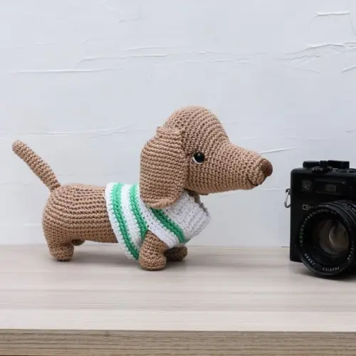 Cachorro Linguicinha em Amigurumi