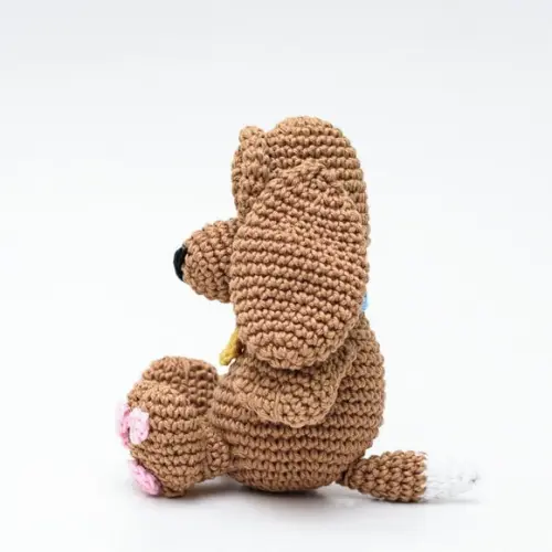 Cachorro Marrom em Amigurumi