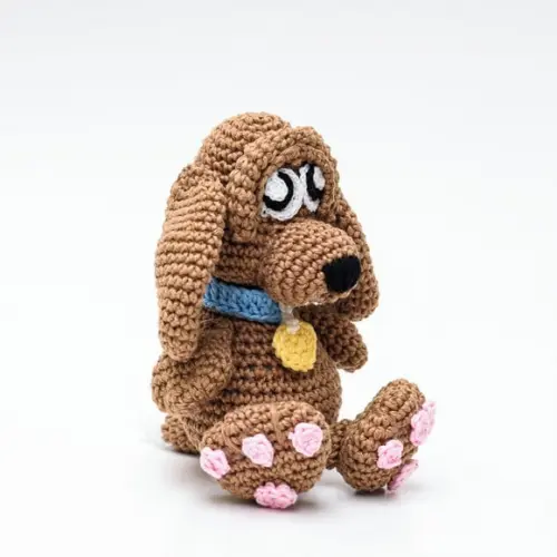 Cachorro Marrom em Amigurumi