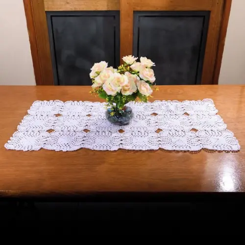 Caminho de Mesa Squares em Crochê