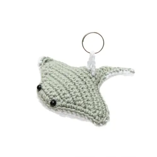 Chaveiro Arraia em Amigurumi
