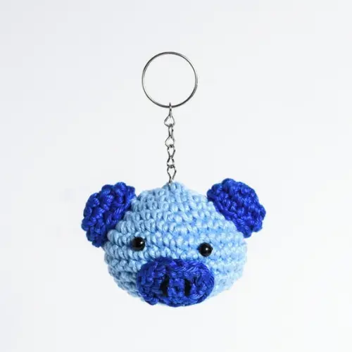 Chaveiro Porquinho Azul em Amigurumi