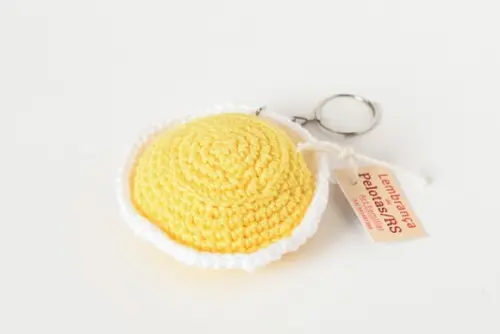 Chaveiro Quindim em Amigurumi