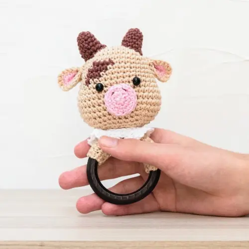 Chocalho Boizinho em Amigurumi