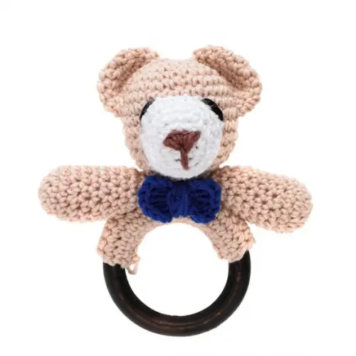 Chocalho Ursinho de Gravata em Amigurumi