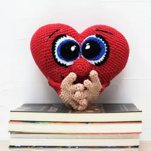 Coração Apaixonado em Amigurumi
