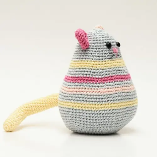 Gato Listrado Peso de Porta em Amigurumi
