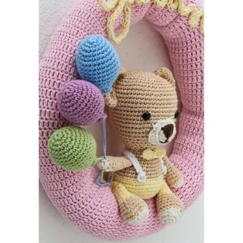 Guirlanda Ursinho com Balões e Nome em Amigurumi