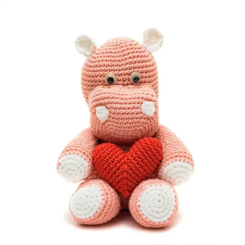 Hipopótamo com Coração em Amigurumi