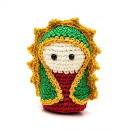 Mini Nossa Senhora de Guadalupe em Amigurumi