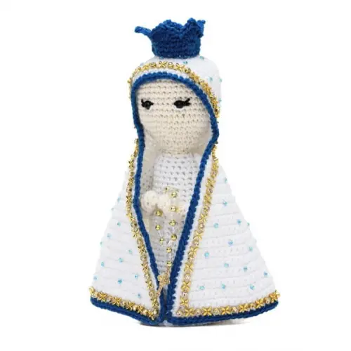 Nossa Senhora com Manto Branco em Amigurumi
