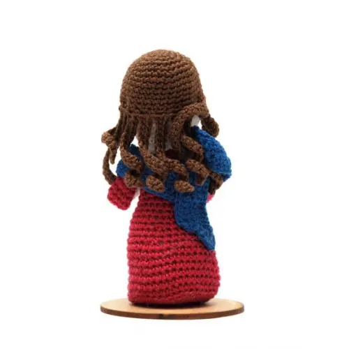Nossa Senhora Desatadora de Nós em Amigurumi
