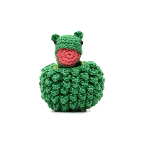 Ovo com Filhote de Dragão Verde em Amigurumi