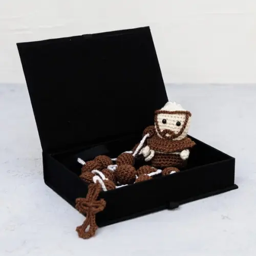 Terço São Francisco de Assis em Amigurumi
