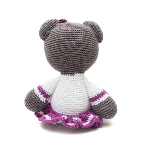 Ursa de Saia Roxa em Amigurumi