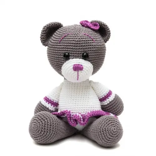 Ursa de Saia Roxa em Amigurumi