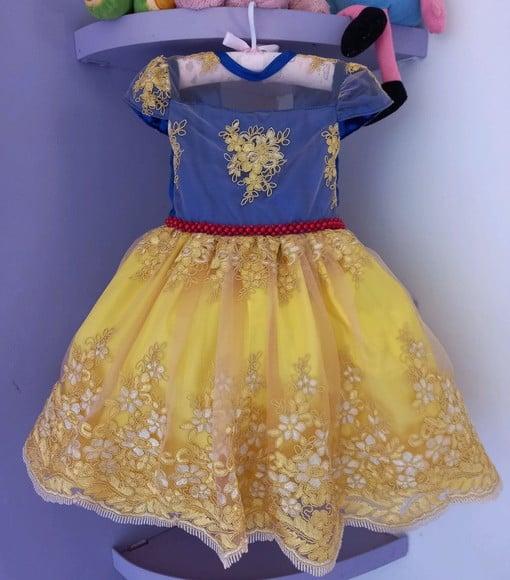 Vestido Infantil Branca de Neve de Luxo