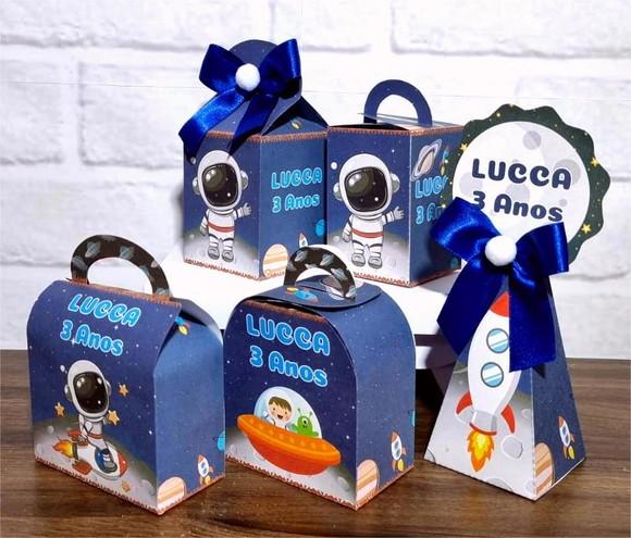 Kit 25 Caixas Personalizados Astronauta