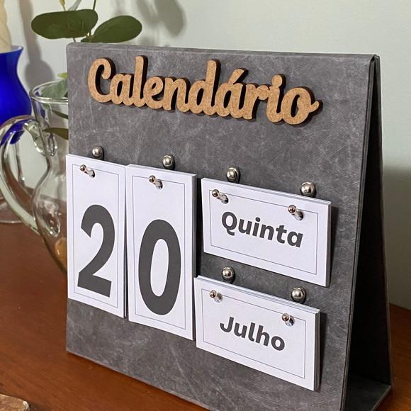 Calendário Permanente para Mesa-tyvek