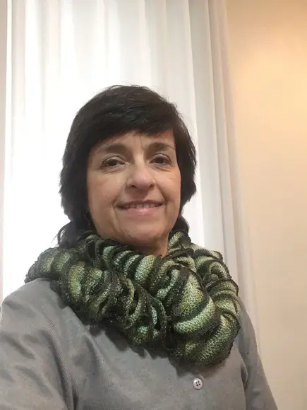 Cachecol rendado em tricô