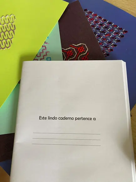 Caderno A5 Capa Flexível Bordada