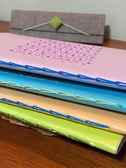 Caderno A5 Capa Flexível Bordada