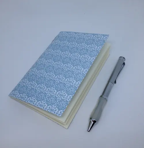Caderno artesanal A6 24fls