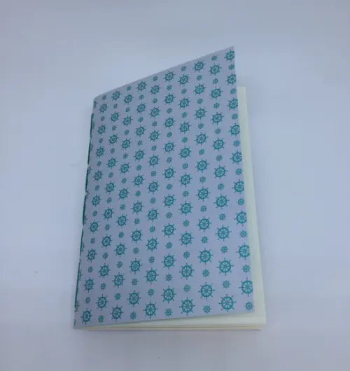 Caderno artesanal A6 24fls