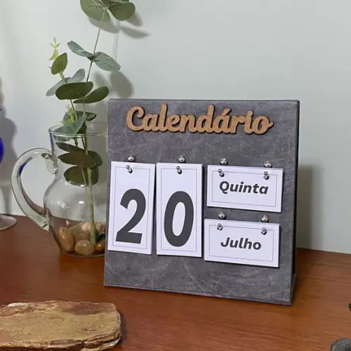Calendário Permanente para Mesa-tyvek