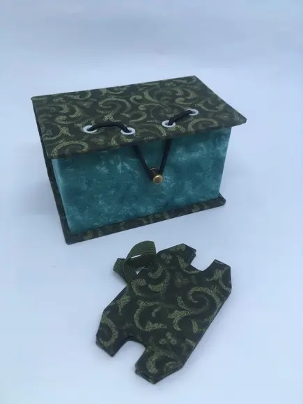 Kit Caixa Livro+porta Fone de Ouvido